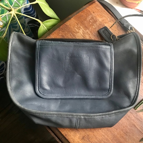 VTG Coach Crossbody in Blue - Picture 9 of 10